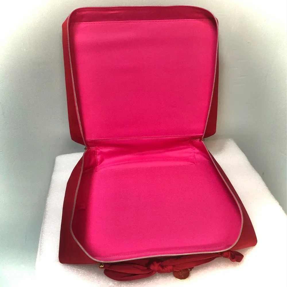 Estee Lauder beautiful red